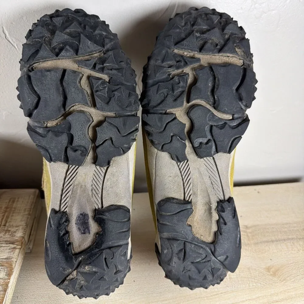 Garmont Sticky Beast Mens Hiking Shoes 8.5